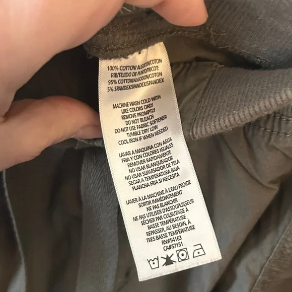 Calvin Klein Performance Green Active Capris - Picture 3 of 5